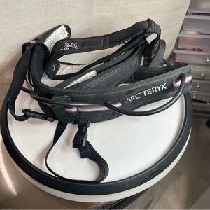 Arc'teryx Black climbing Harness